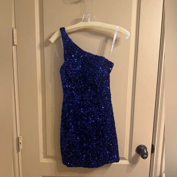 NWOT Sherri Hill Dress - Picture 3 of 5